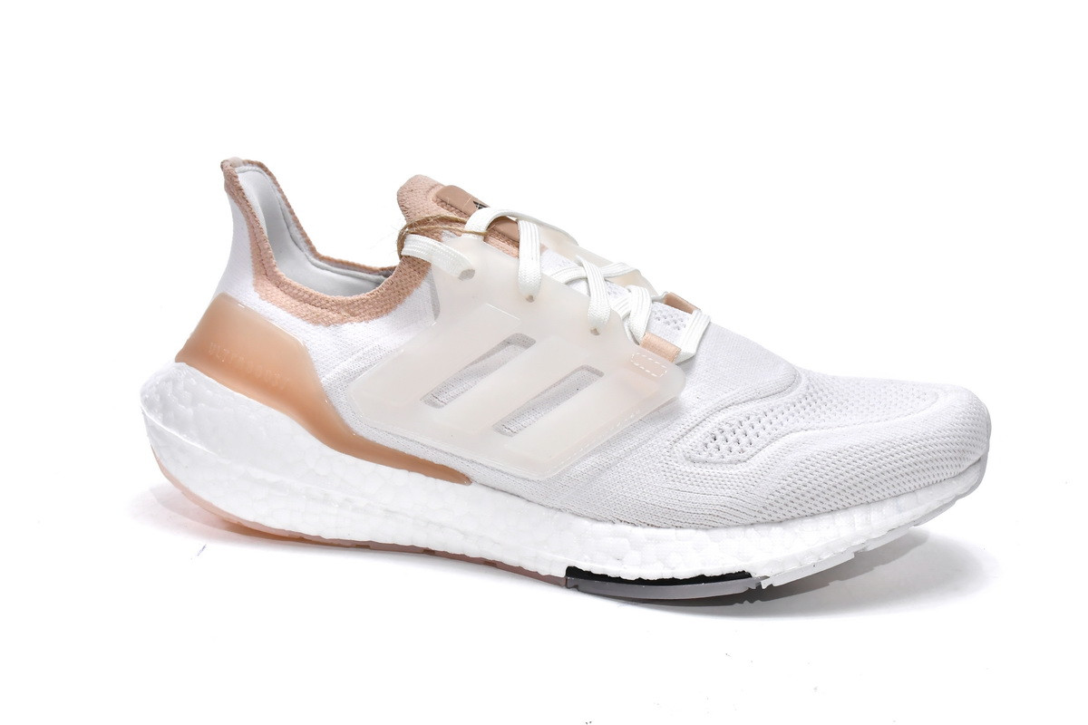Tênis Adidas UltraBoost 22 - Marrom Claro e Branco - Masculino - TAM 39 e 43